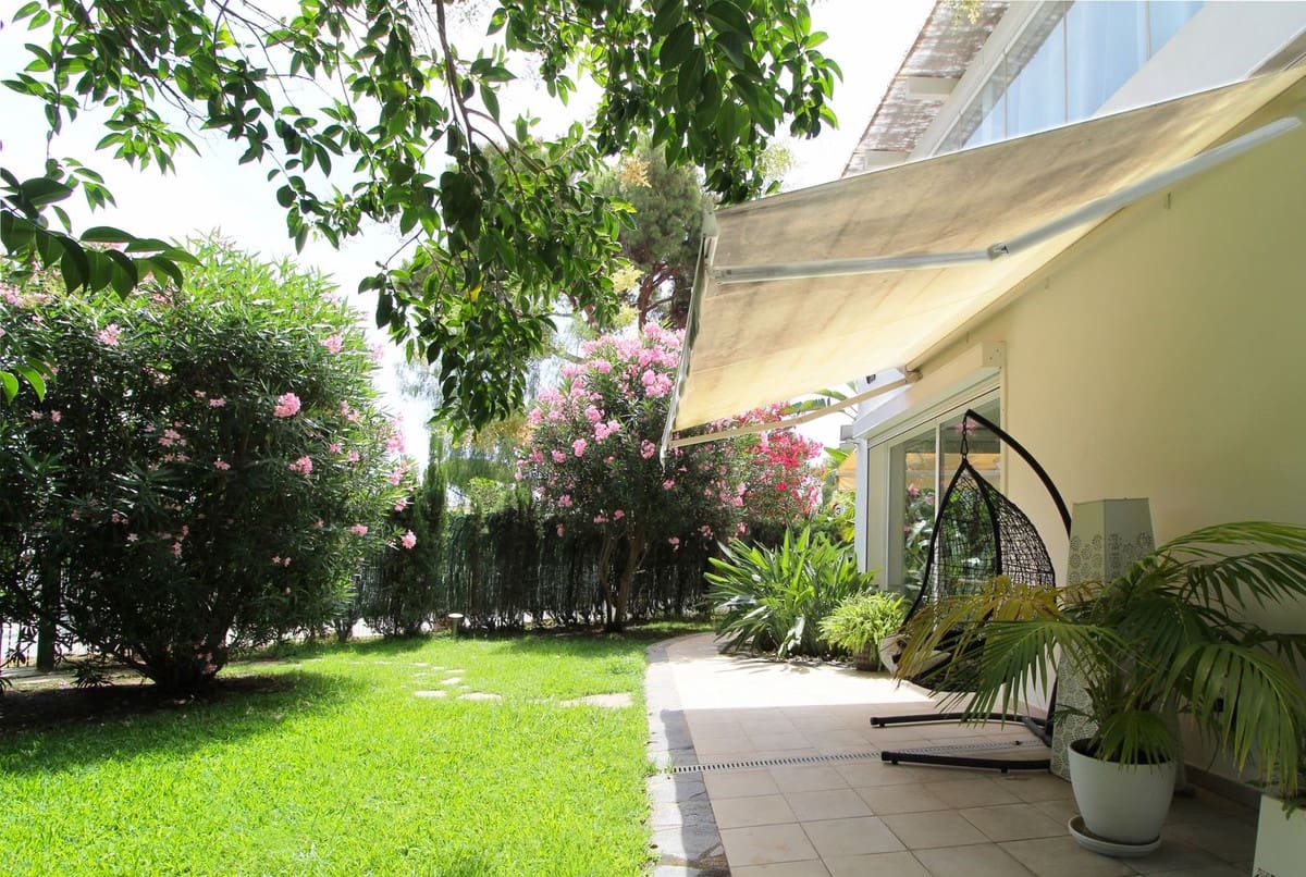 3 bedroom Semi-detached Villa for sale in Benamara with pool garage - € 599,000 (Ref: 9288450)