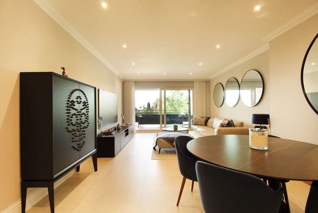 Apartamento de 3 habitaciones en Sierra Blanca, Marbella en venta con piscina garaje - 1.485.000 € (Ref: 9288451)