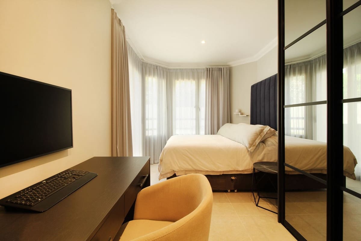 3 quarto Apartamento para venda em Golden Mile com piscina garagem - 1 485 000 € (Ref: 9288451)