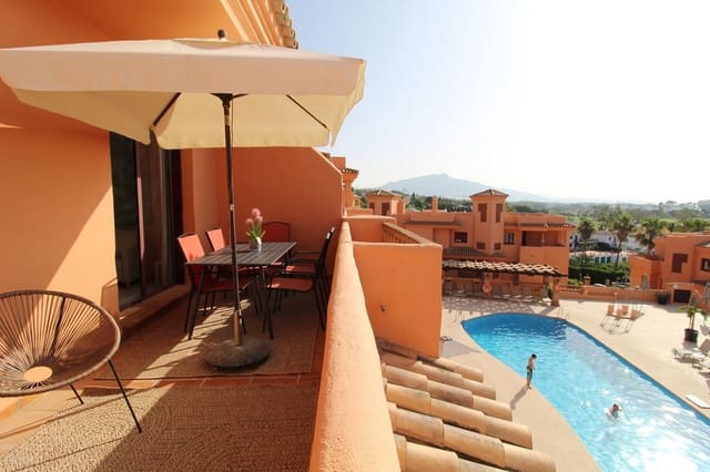 2 bedroom Apartment for sale in El Paraiso, Estepona with pool - € 328,000 (Ref: 9288452)