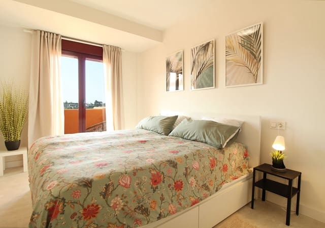 2 soveværelse Lejlighed til salg i El Paraiso, Estepona med swimmingpool - € 310.000 (Ref: 9288452)