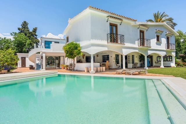 5 slaapkamer Villa te koop in Guadalmina Baja, Marbella met zwembad garage - € 3.800.000 (Ref: 9288454)