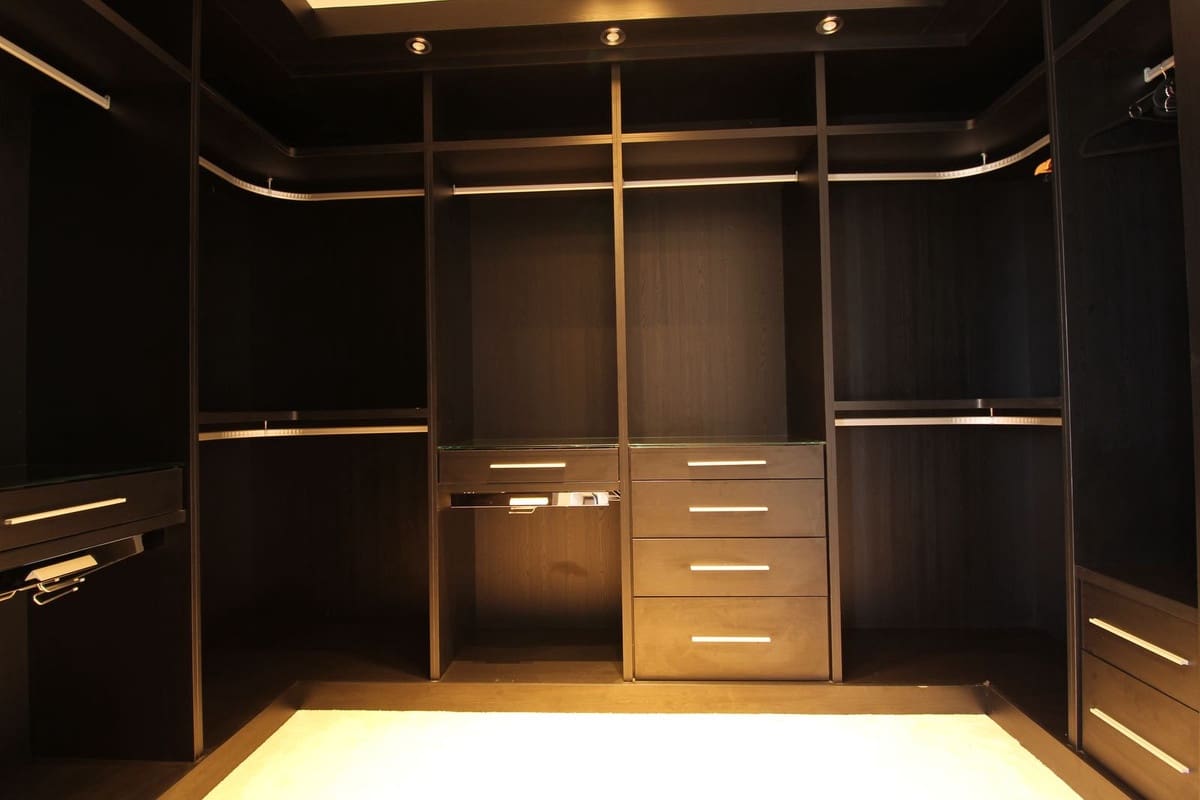 Chalet de 4 habitaciones en Nueva Andalucia en venta con piscina - 2.360.000 € (Ref: 9288457)