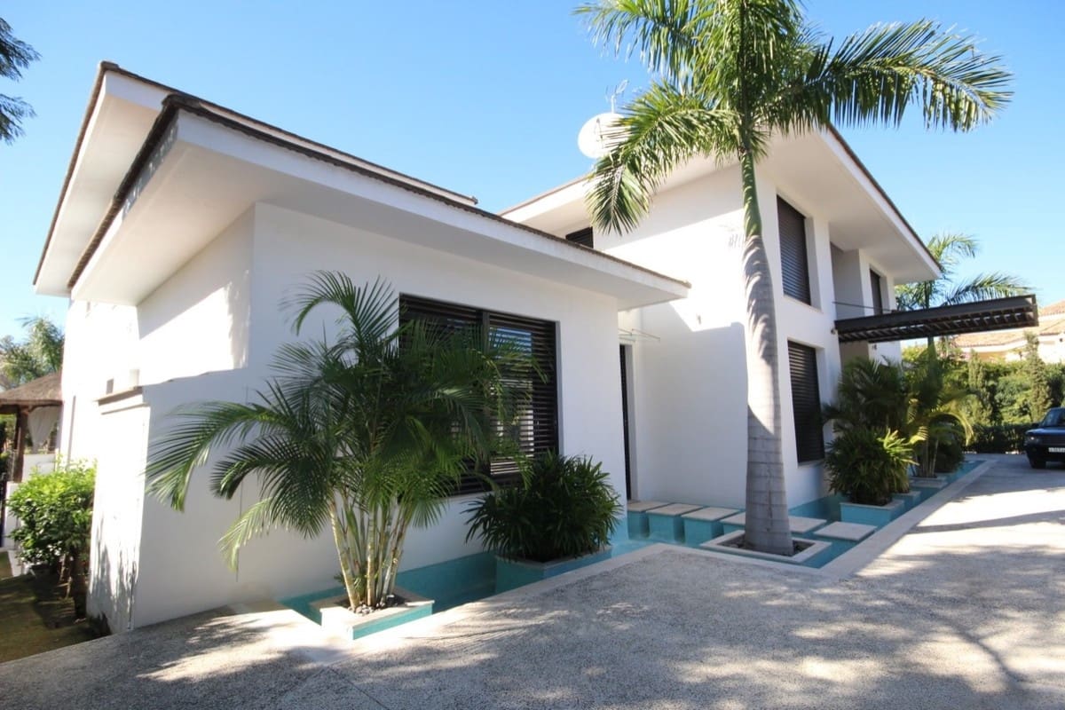 6 sypialnia Willa na sprzedaż w Guadalmina z basenem garażem - 5 950 000 € (Ref: 9288460)