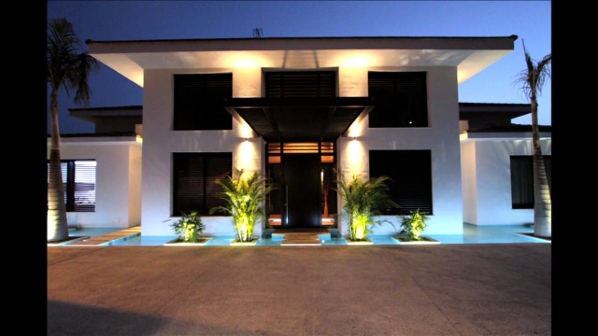 6 bedroom Villa for sale in Guadalmina with pool garage - € 5,950,000 (Ref: 9288460)