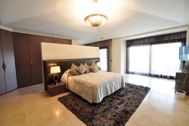6 sypialnia Willa na sprzedaż w Guadalmina Baja, Marbella z basenem garażem - 5 950 000 € (Ref: 9288460)