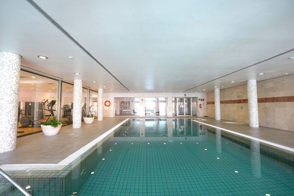 3 soveværelse Lejlighed til salg i Marbella med swimmingpool garage - € 1.575.000 (Ref: 9288462)