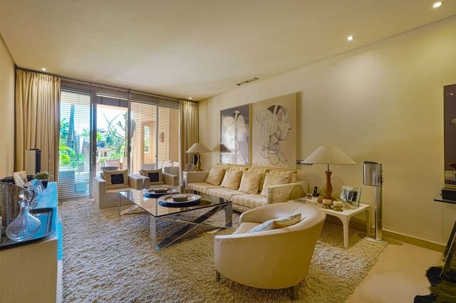 3 bedroom Apartment for sale in Marbella with pool garage - € 1,575,000 (Ref: 9288462)