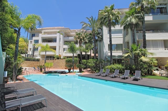 3 Zimmer Apartment zu verkaufen in Golden Mile, Marbella mit Pool Garage - 2.400.000 € (Ref: 9288463)