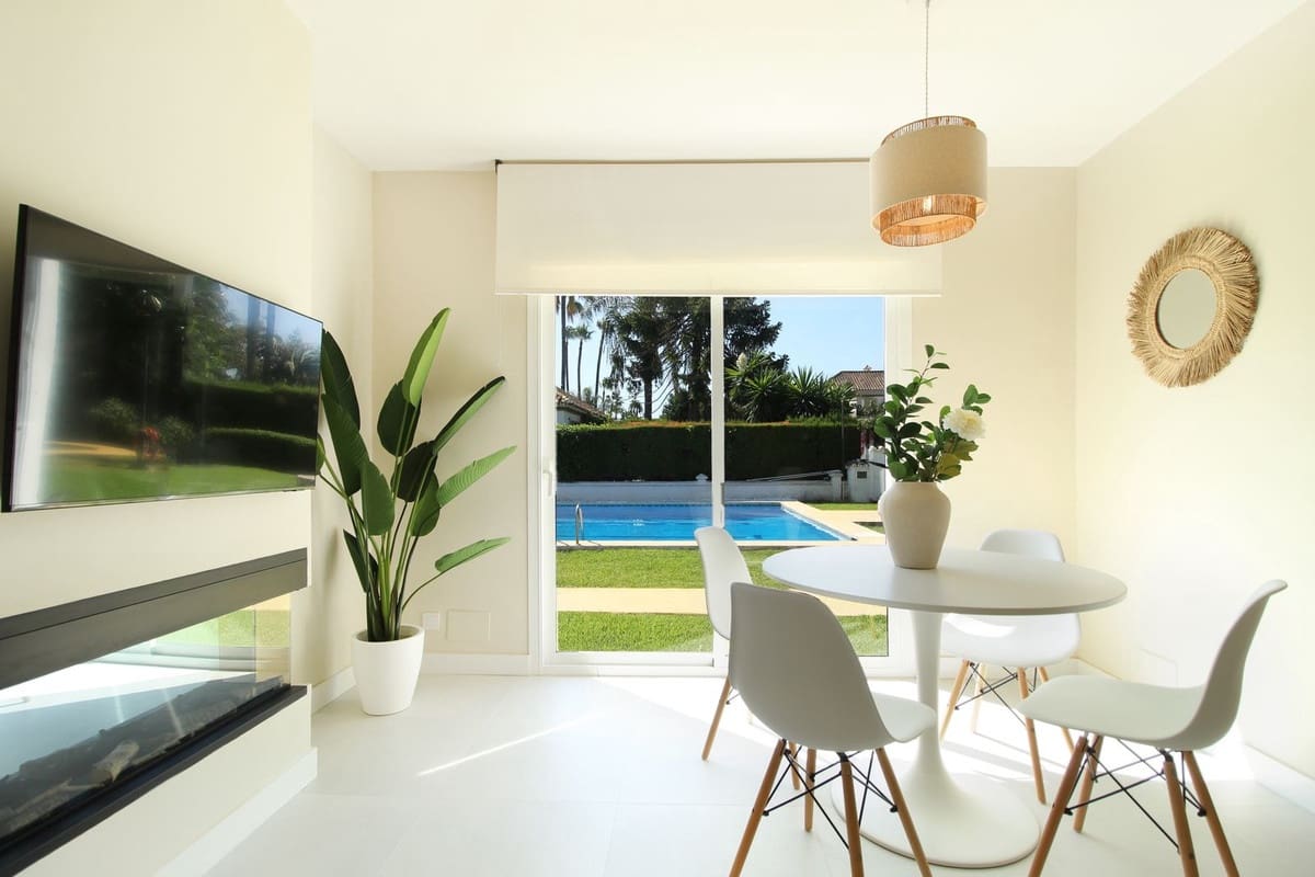 2 Zimmer Doppelhaus zu verkaufen in San Pedro de Alcantara mit Pool Garage - 549.000 € (Ref: 9288465)