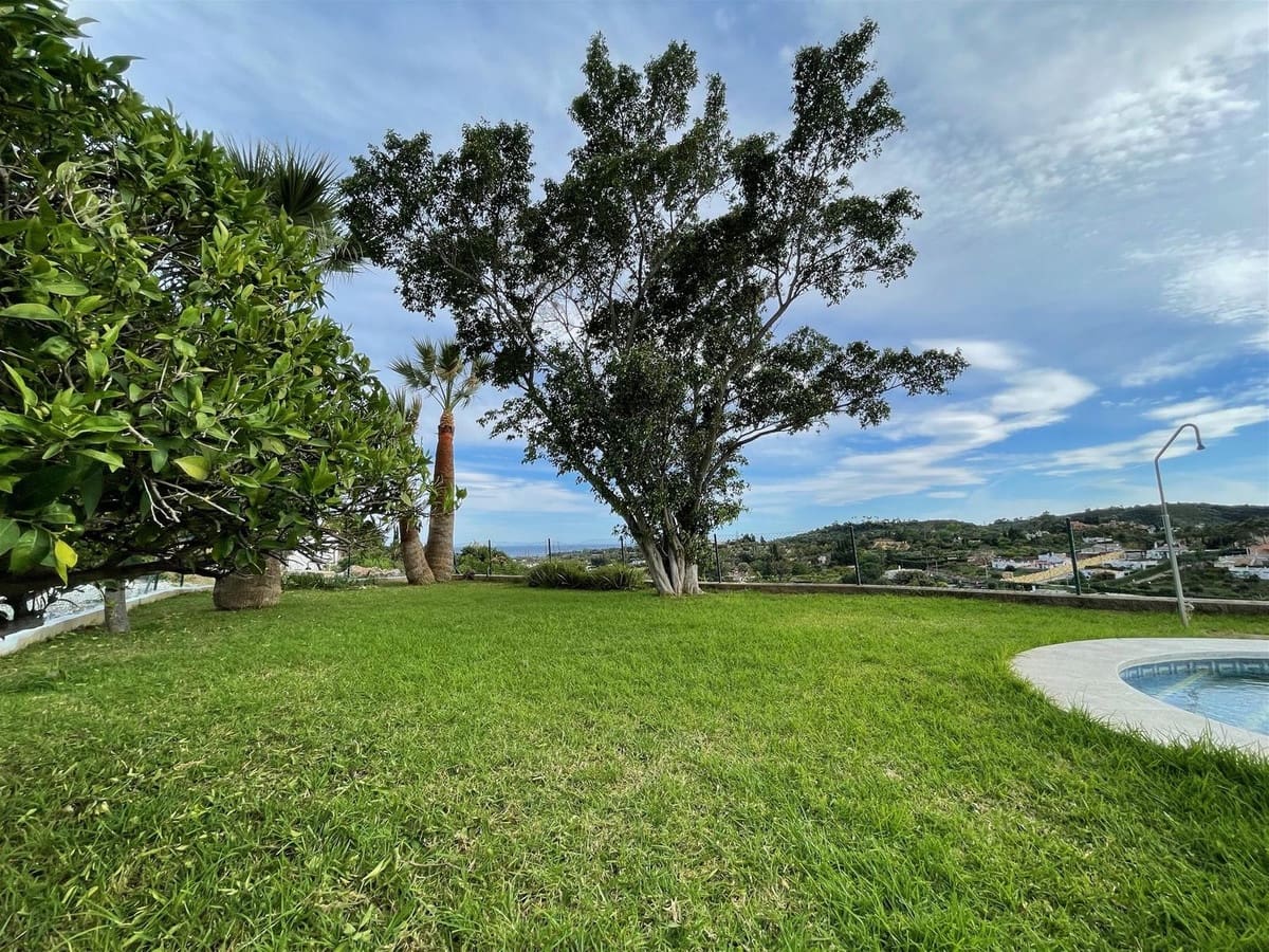 3 soverom Finca/Herregård til salgs i El Velerin med svømmebasseng - € 895 000 (Ref: 9288466)