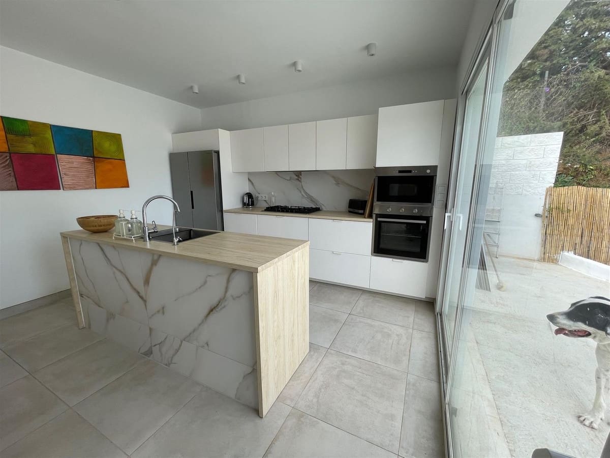 3 Zimmer Finca/Landgut zu verkaufen in El Velerin mit Pool - 950.000 € (Ref: 9288466)