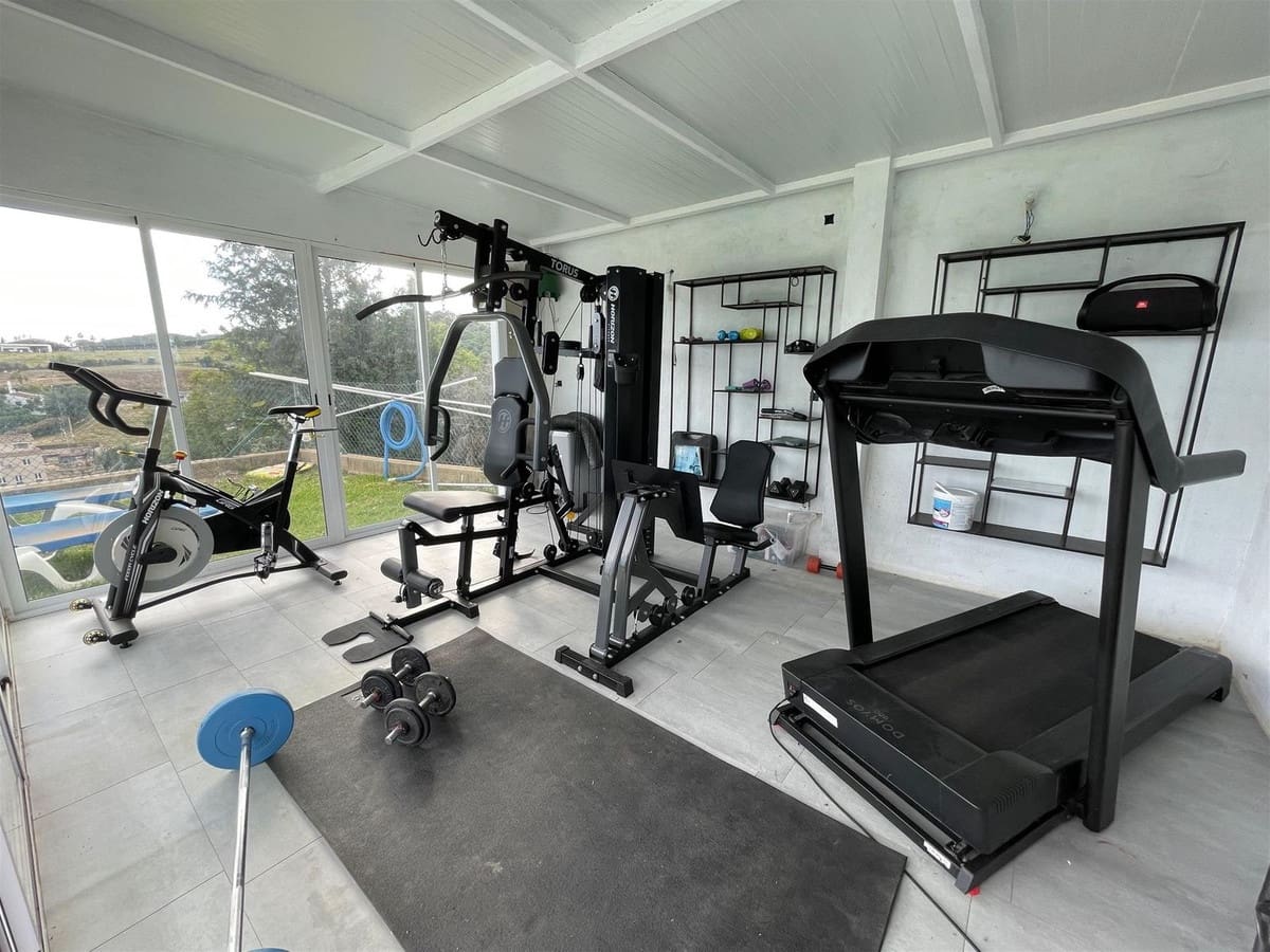 3 Zimmer Finca/Landgut zu verkaufen in El Velerin mit Pool - 950.000 € (Ref: 9288466)