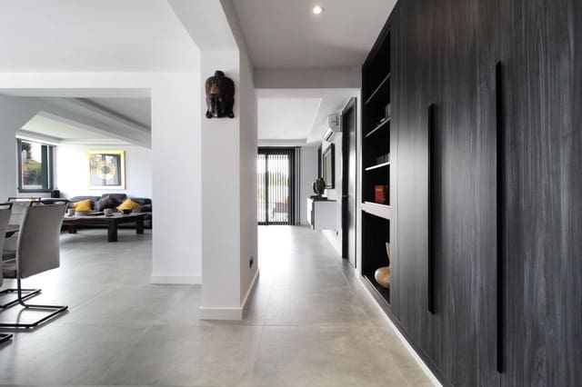 3 soverom Villa til salgs i San Pedro de Alcantara, Marbella med svømmebasseng garasje - € 2 450 000 (Ref: 9288469)