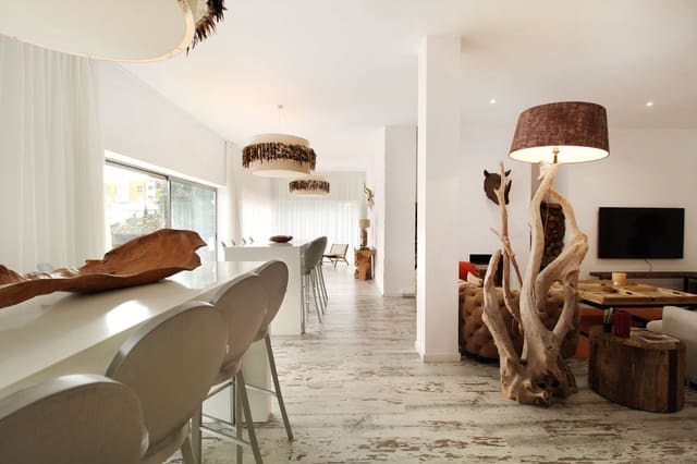 4 soverom Villa til salgs i Benahavís med svømmebasseng garasje - € 2 400 000 (Ref: 9288473)