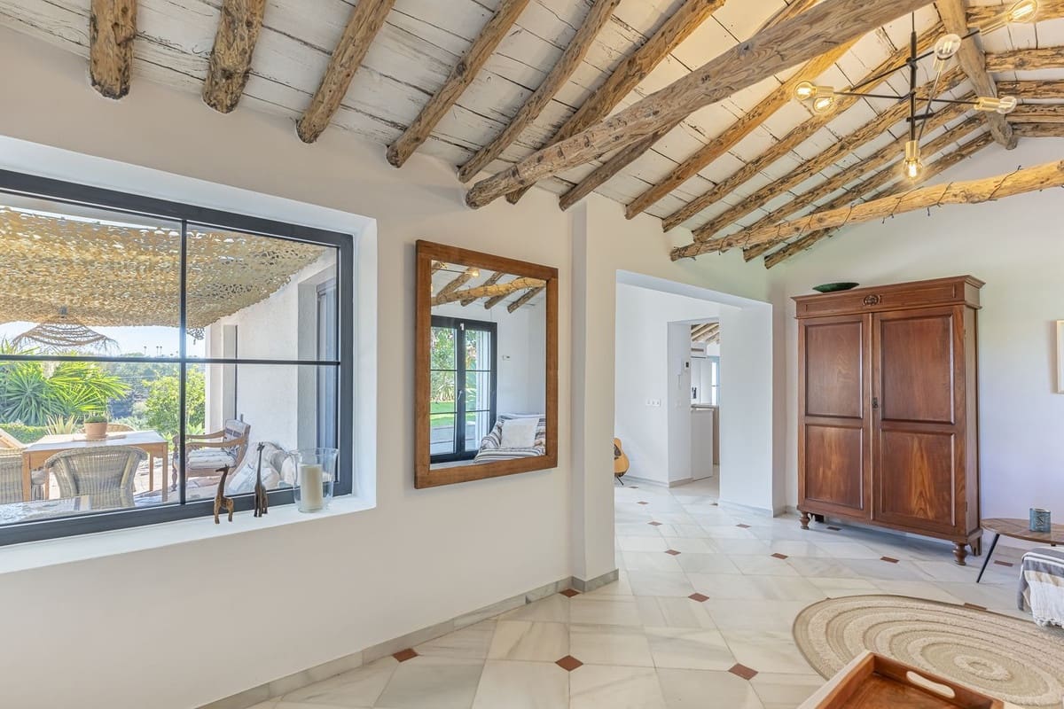 4 bedroom Villa for sale in Guadalmina - € 1,650,000 (Ref: 9288475)