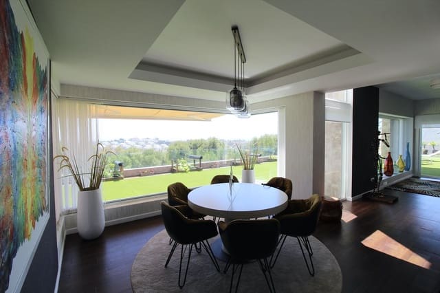 3 soveværelse Villa til salg i Benahavís med swimmingpool garage - € 1.750.000 (Ref: 9288478)