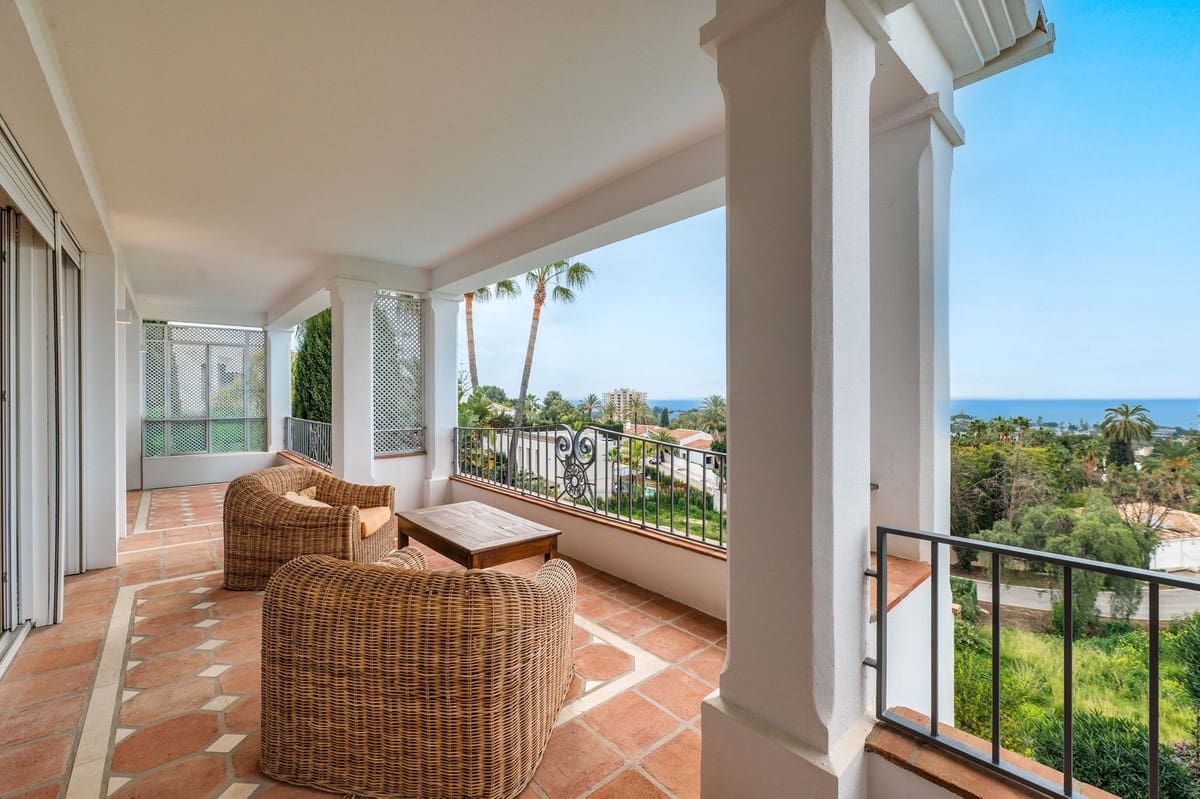 4 sypialnia Willa na sprzedaż w Rio Real z basenem - 1 990 000 € (Ref: 9288482)