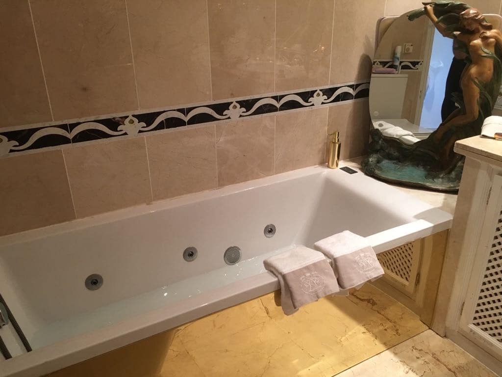 3 slaapkamer Penthouse te koop in Guadalmina met zwembad garage - € 680.000 (Ref: 9288486)