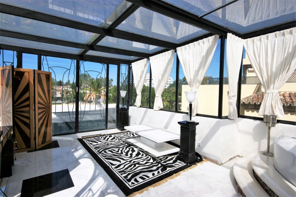3 slaapkamer Penthouse te koop in Guadalmina met zwembad garage - € 720.000 (Ref: 9288486)
