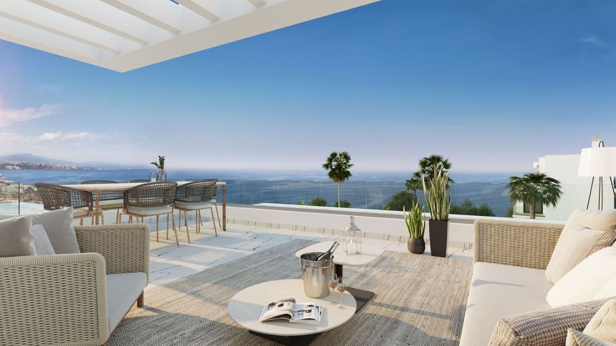 Apartamento de 2 habitaciones en Casares en venta con piscina garaje - 509.000 € (Ref: 9298807)