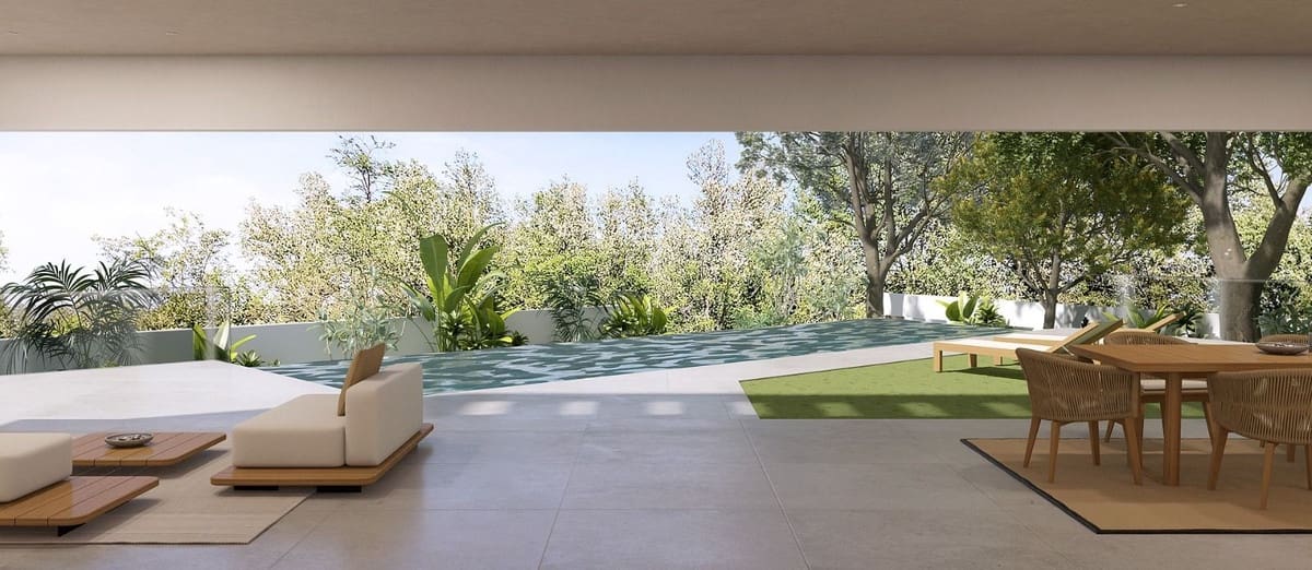 4 bedroom Villa for sale in Guadalmina with pool garage - € 3,285,000 (Ref: 9298811)