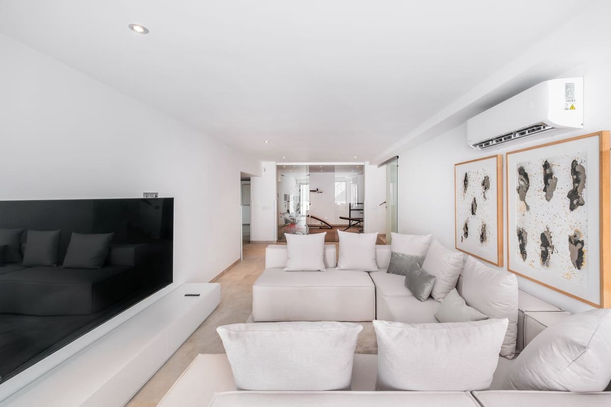 Chalet de 5 habitaciones en Golden Mile en venta con piscina garaje - 2.550.000 € (Ref: 9298812)