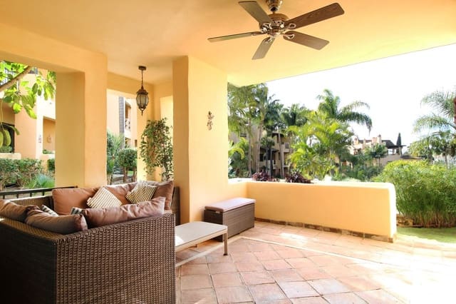 3 soverom Leilighet til salgs i El Paraiso, Estepona med svømmebasseng garasje - € 524 000 (Ref: 9301976)