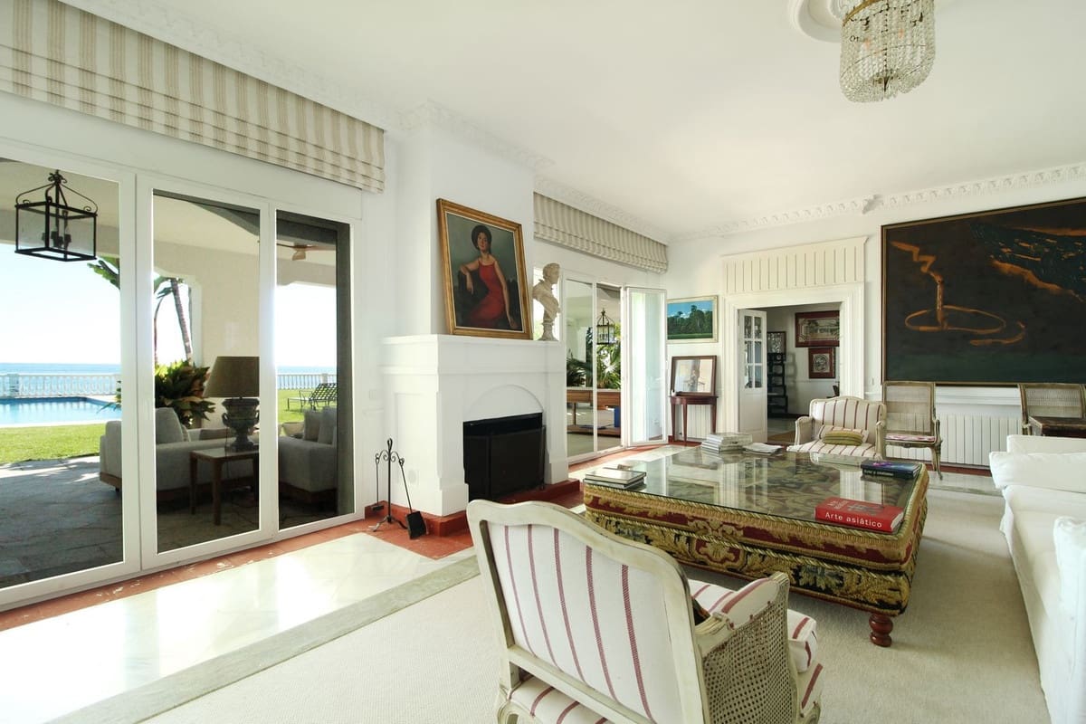 6 sypialnia Willa na sprzedaż w Guadalmina z basenem garażem - 13 850 000 € (Ref: 9314644)