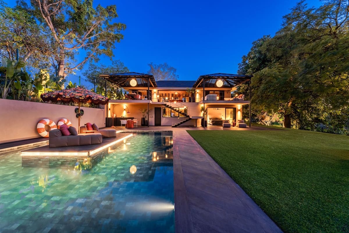 4 soveværelse Villa til salg i Guadalmina med swimmingpool garage - € 3.695.000 (Ref: 9337045)