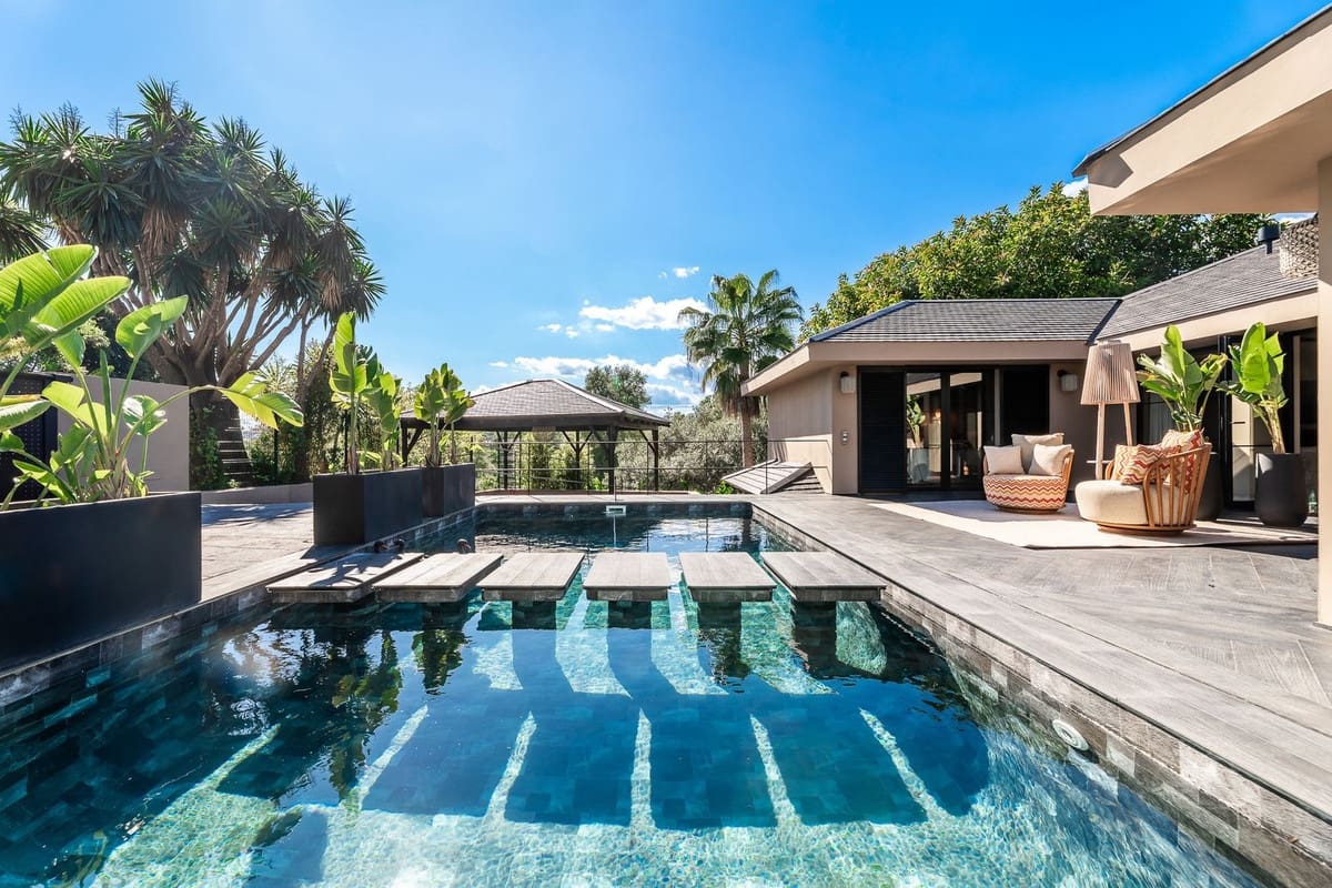 4 soverom Villa til salgs i Guadalmina med svømmebasseng garasje - € 3 695 000 (Ref: 9337045)