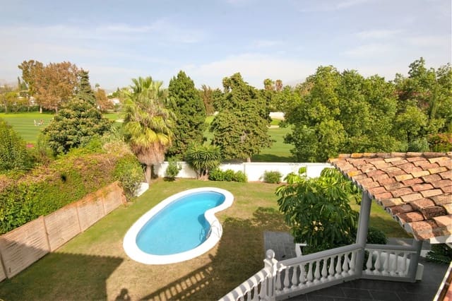 4 sypialnia Willa na kwatery wakacyjne w Guadalmina Alta, Marbella z basenem garażem - 2 000 € (Ref: 9473310)