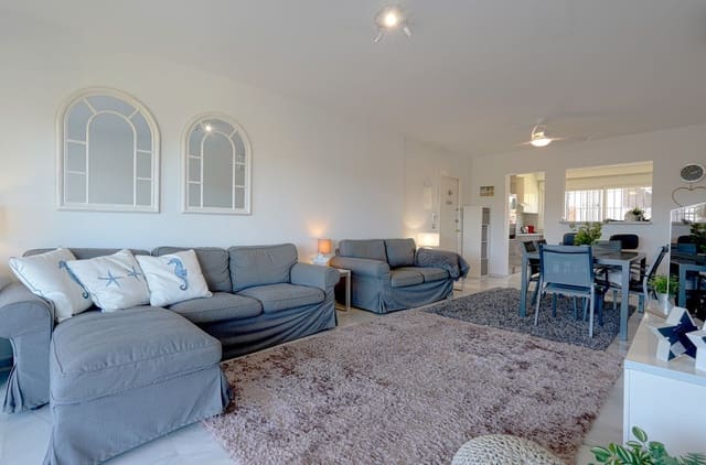 2 soveværelse Lejlighed til salg i El Paraiso, Estepona med swimmingpool - € 420.000 (Ref: 9548964)