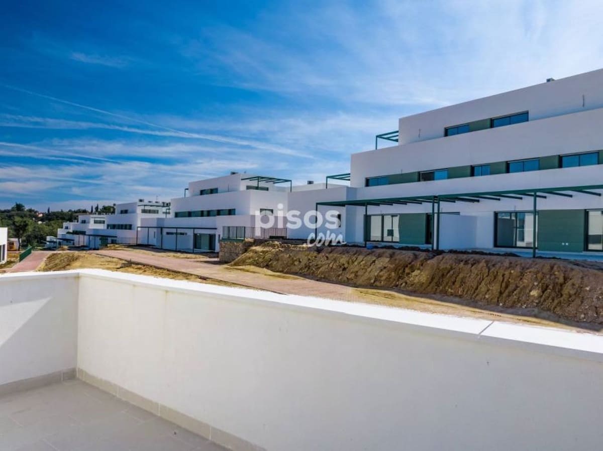 3 quarto Apartamento para venda em Sotogrande com piscina garagem - 540 000 € (Ref: 9580079)