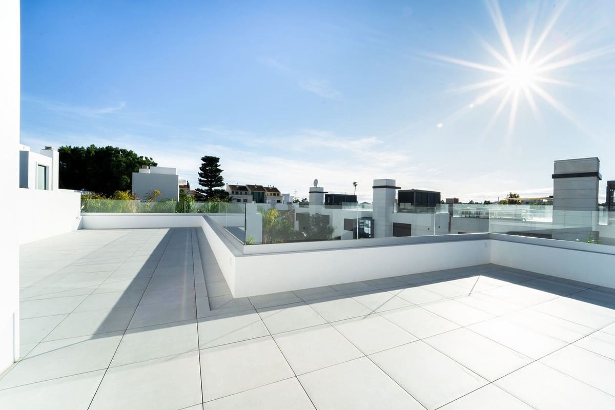 4 Zimmer Villa zu verkaufen in Puerto Banus mit Pool Garage - 3.500.000 € (Ref: 9641022)