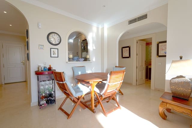 2 soveværelse Lejlighed til salg i La Quinta, Benahavís med swimmingpool garage - € 410.000 (Ref: 9643325)