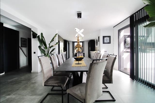 3 chambre Villa/Maison à vendre à San Pedro de Alcantara, Marbella avec piscine garage - 2 450 000 € (Ref: 9699250)
