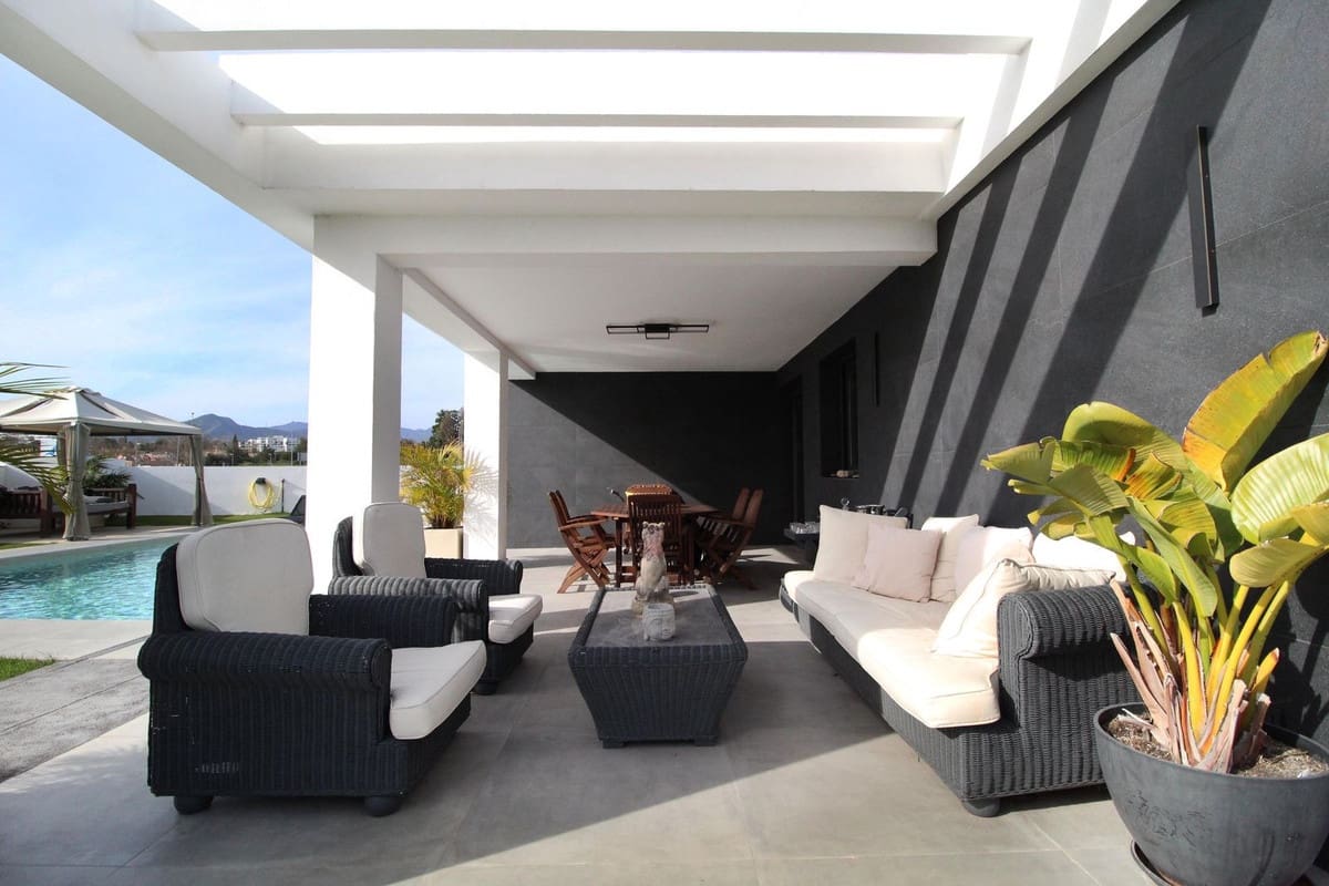 3 chambre Villa/Maison à vendre à San Pedro de Alcantara avec piscine garage - 2 450 000 € (Ref: 9699250)