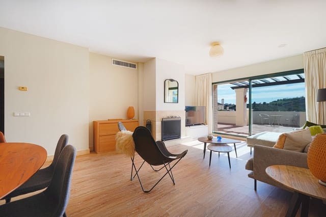 Ático de 3 habitaciones en Benahavís en venta con piscina garaje - 975.000 € (Ref: 9708127)