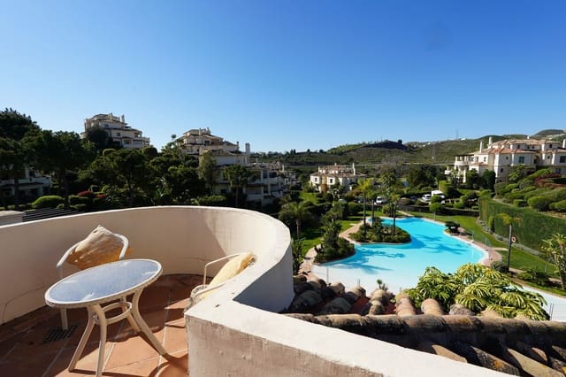 Ático de 3 habitaciones en Benahavís en venta con piscina garaje - 975.000 € (Ref: 9708127)