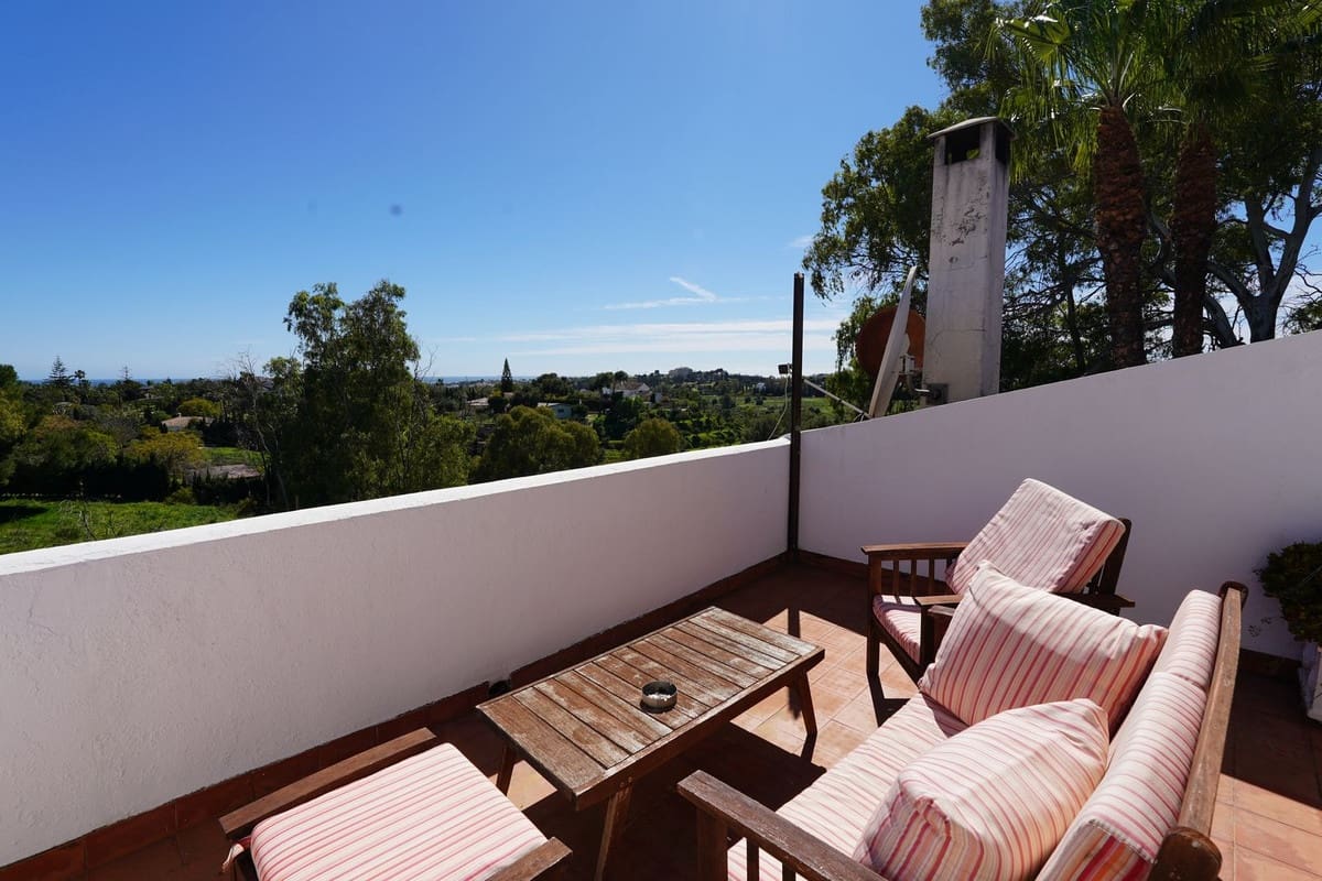 6 quarto Moradia para venda em San Pedro de Alcantara com piscina garagem - 1 140 000 € (Ref: 9709086)