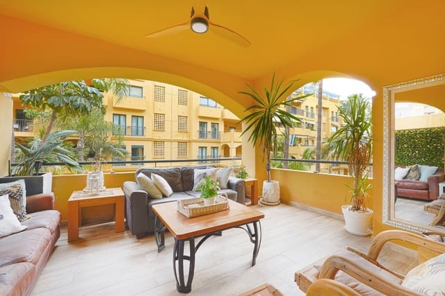 3 soveværelse Strandlejlighed til salg i San Pedro de Alcantara, Marbella med swimmingpool garage - € 685.000 (Ref: 9713486)