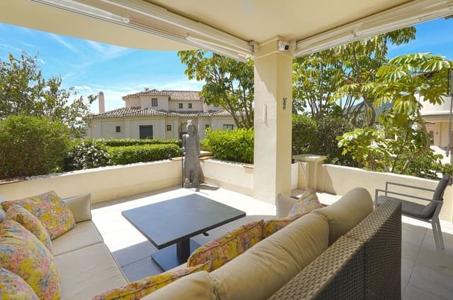 2 sovrum Lägenhet till salu i Benahavís med pool garage - 625 000 € (Ref: 9770879)