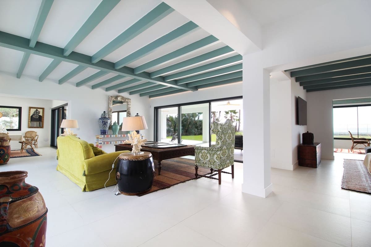 7 soveværelse Villa til salg i Guadalmina med swimmingpool garage - € 14.000.000 (Ref: 9975953)