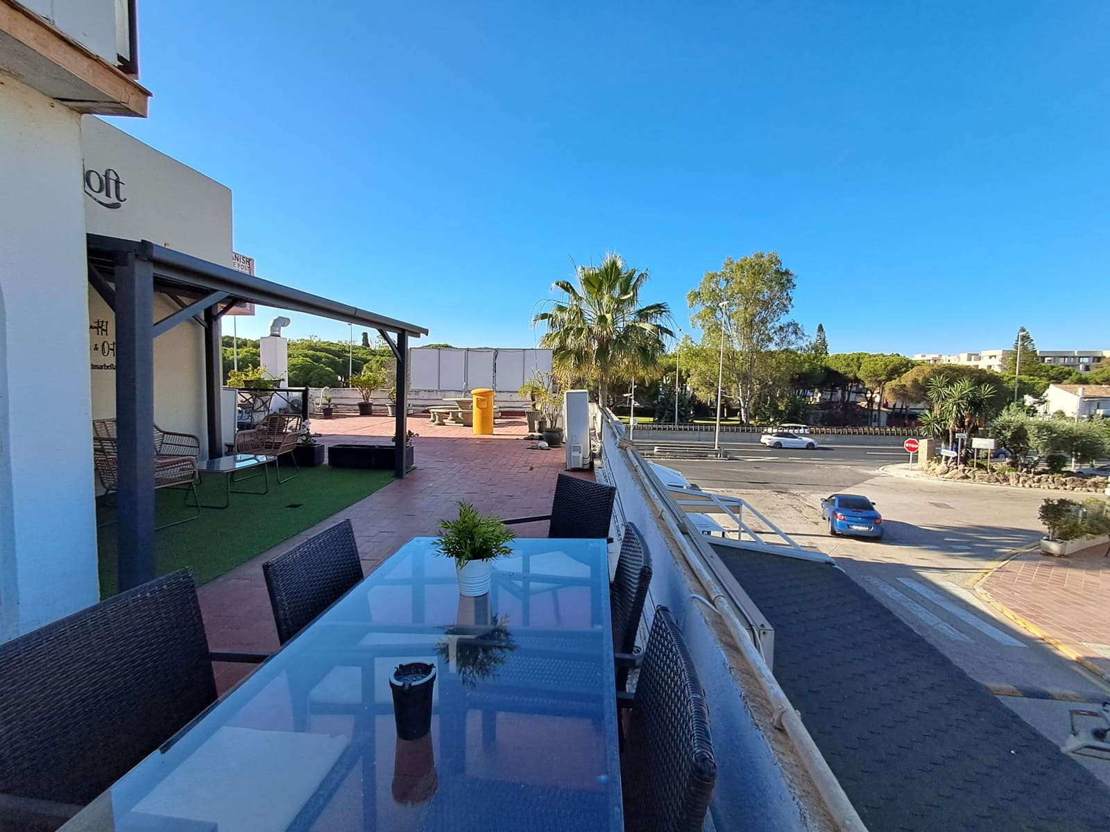 Erhverv til salg i Estepona med garage - € 2.050.000 (Ref: 10057290)