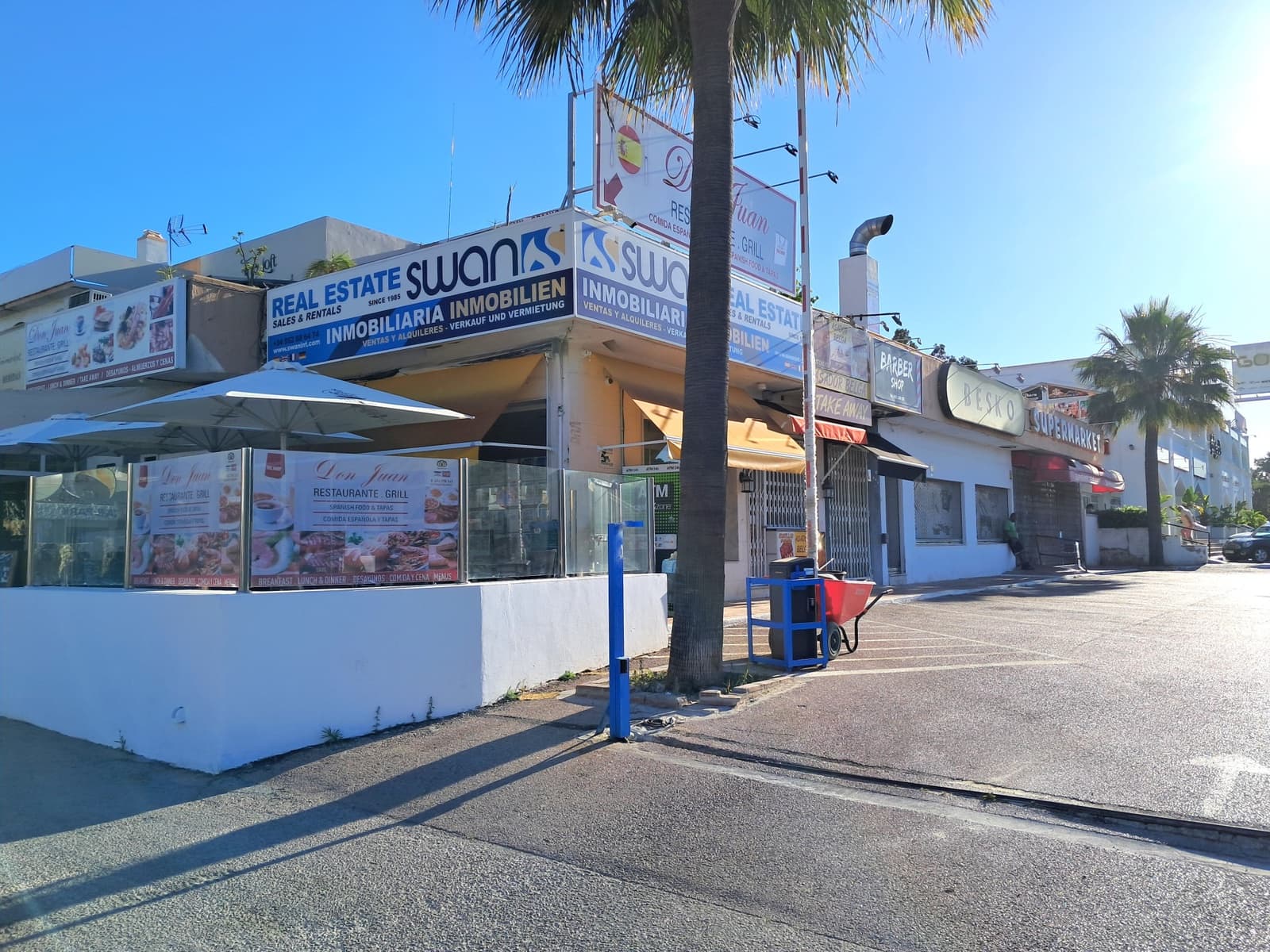 Erhverv til salg i Estepona med garage - € 2.050.000 (Ref: 10057290)