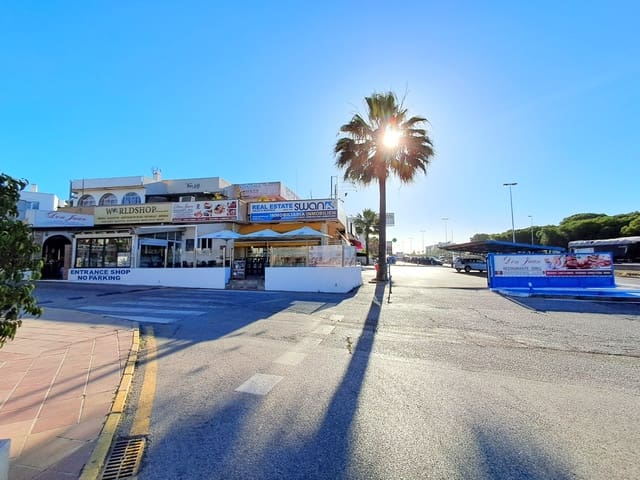 Erhverv til salg i Estepona med garage - € 2.050.000 (Ref: 10057290)