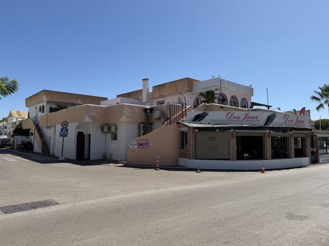 Commerciale in vendita in Estepona con garage - 2.050.000 € (Rif: 10057290)