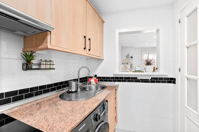 2 Zimmer Apartment zu verkaufen in Mijas Costa, Mijas - 259.995 € (Ref: 10063022)