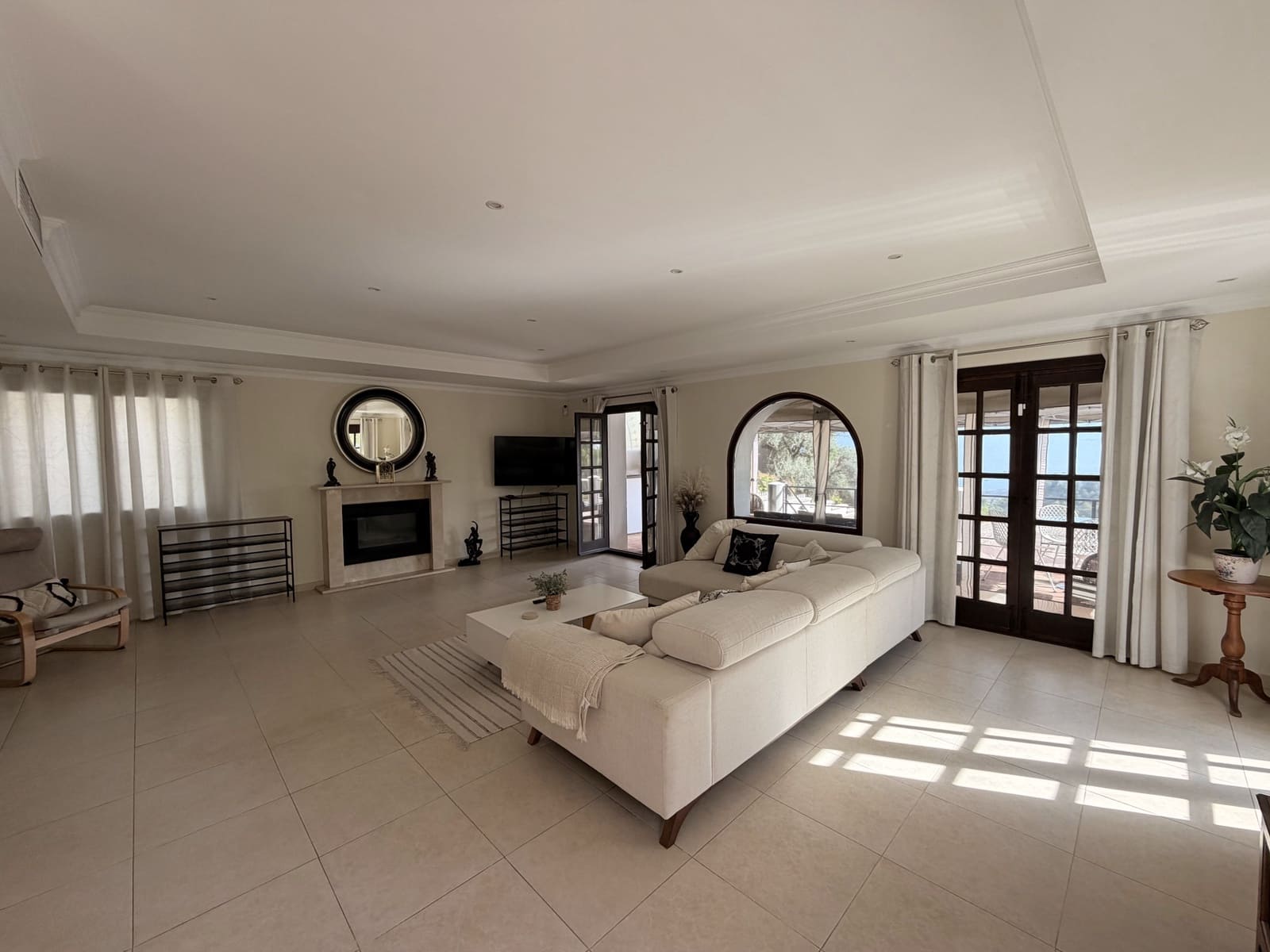 9 chambre Villa/Maison à vendre à Mijas Costa avec piscine garage - 2 495 000 € (Ref: 10128109)